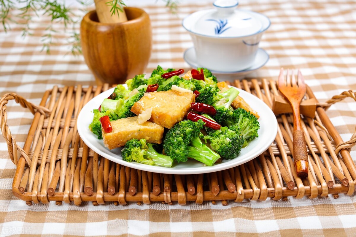 六月不减肥吃什么最好,四月不减肥吃什么最好