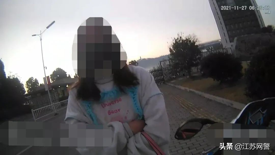 代买机票反被骗,好心帮好朋友买机票被骗5万