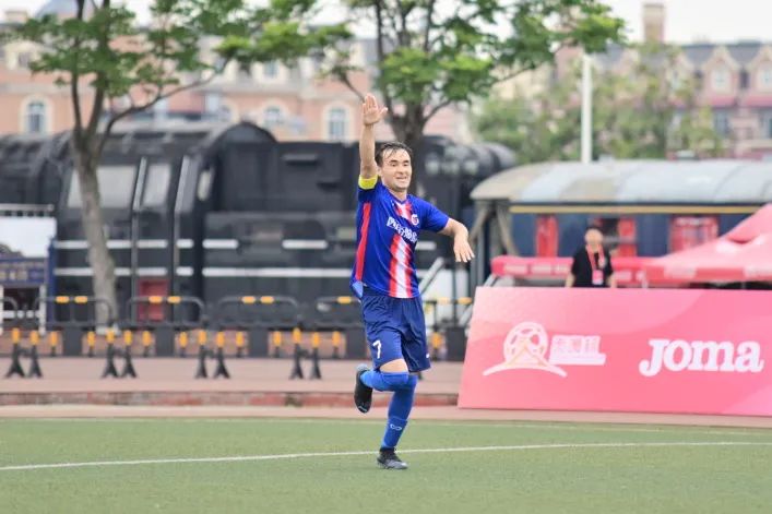 西南交通大学贡嘎杯决赛足球,2023贡嘎杯西南交大足球队