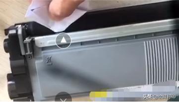 打印机打印字的颜色很淡怎么回事,打印红色不鲜艳怎么调