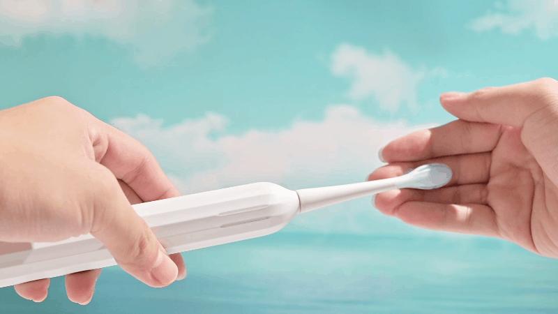 笑容加usmile电动牙刷实测,usmile声波电动牙刷全面清洁提醒