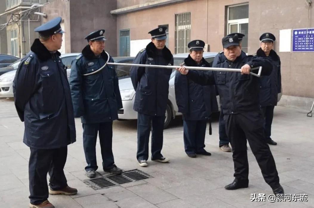 保安公司乱扣钱怎么解决,变相扣钱的方法