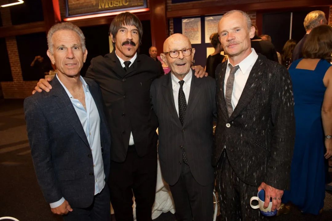 马格利特的作品,马格利特作品光之帝国