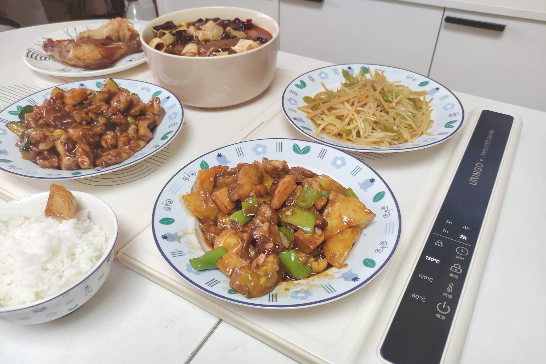 冬天想要吃热的就买这款暖菜板,暖菜板有了它再也不用吃凉饭菜了