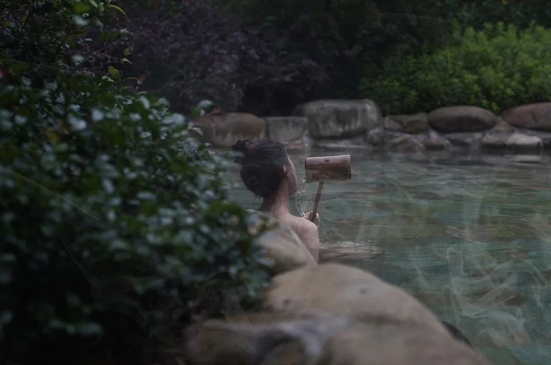 初冬温泉季，推荐江浙沪的6大天然温泉，泡汤选这些就对了