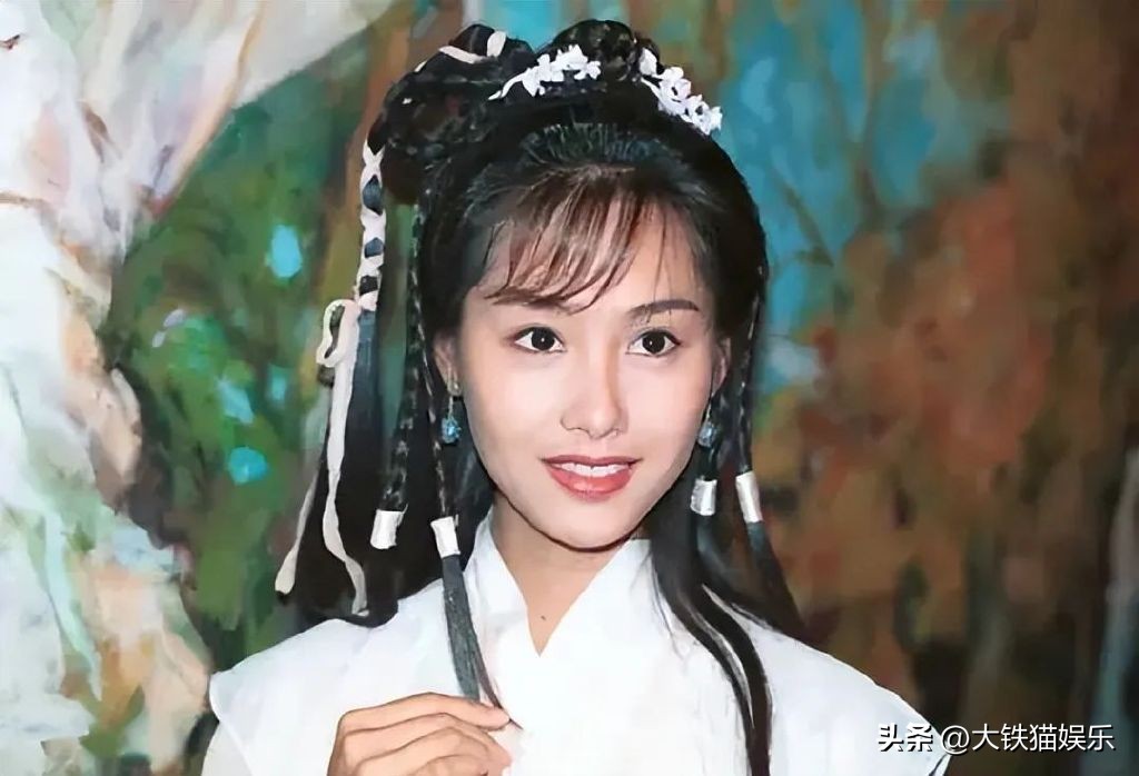 朱茵矮吗,朱茵矮洪欣