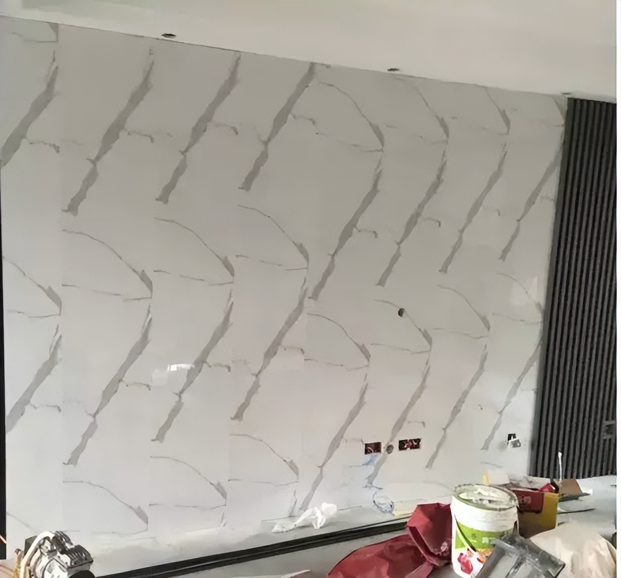 自己找人装修翻车现场,装修翻车实在没劝住