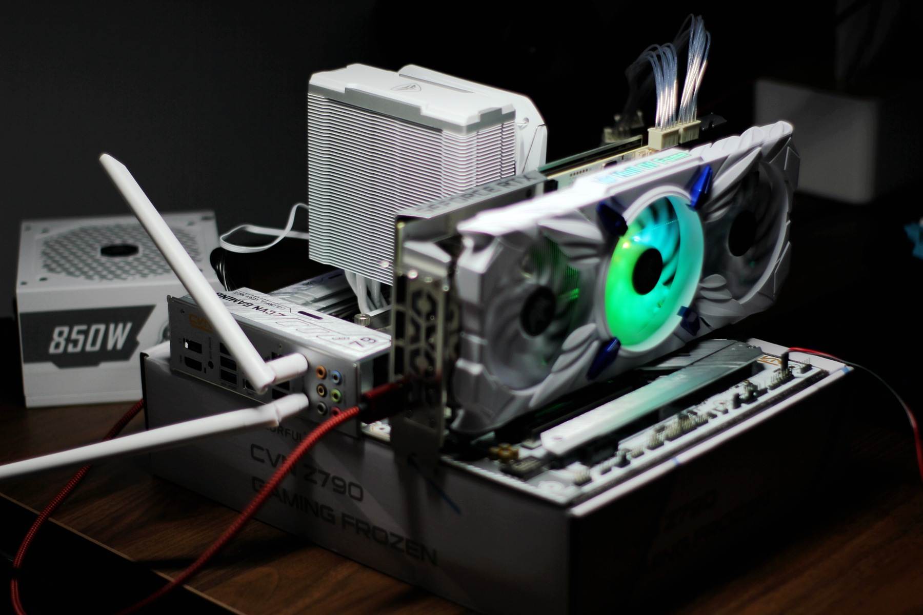 朗科nv7000和nv7000g,朗科固态硬盘nv3000和nv2000