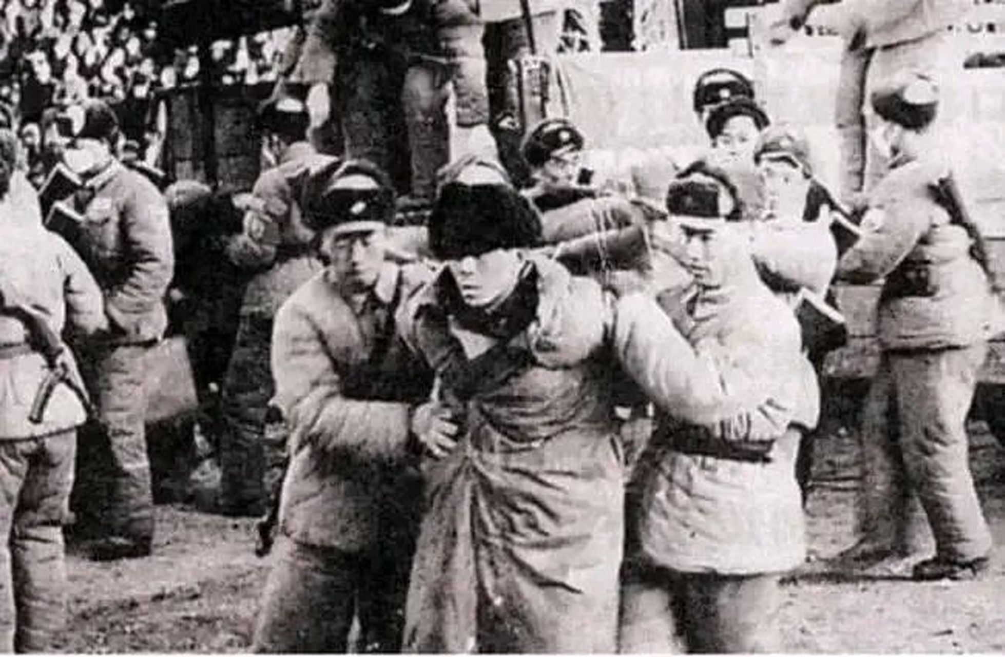 彭德怀贴身警卫员离奇身亡背后，一个巨大的阴谋被揭开