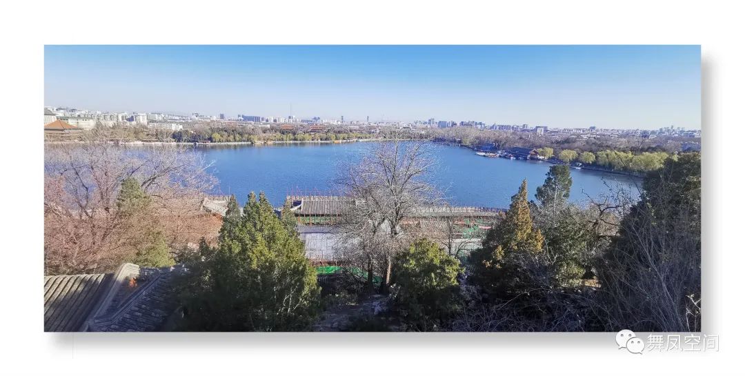 白塔寺是在北海公园里面吗,白塔寺是北海的白塔吗