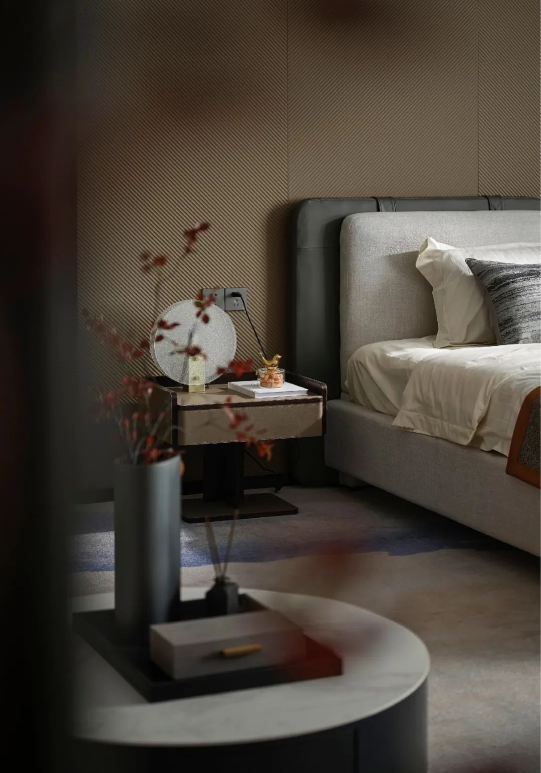 弧形极简高端办公室设计,时尚潮流办公室空间设计