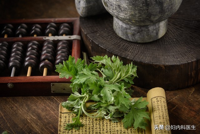 艾草艾叶效果一样吗能吃吗,艾叶有哪些禁忌和有哪些功效