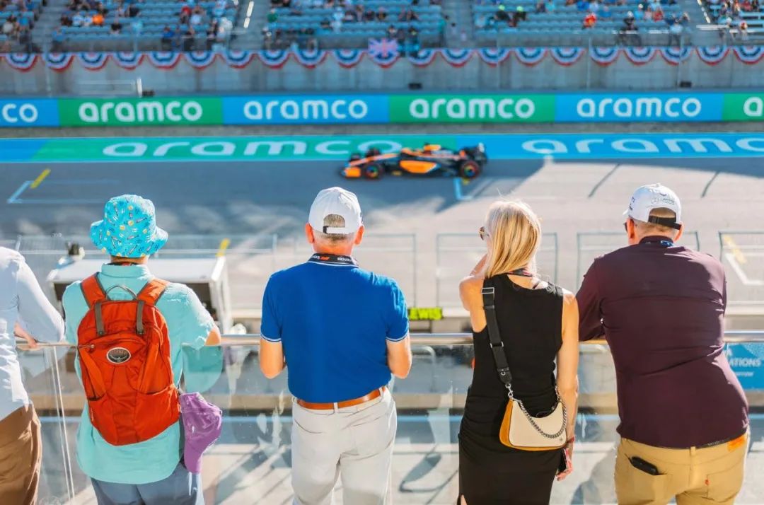 formula1赛车服,formula1赛车解说