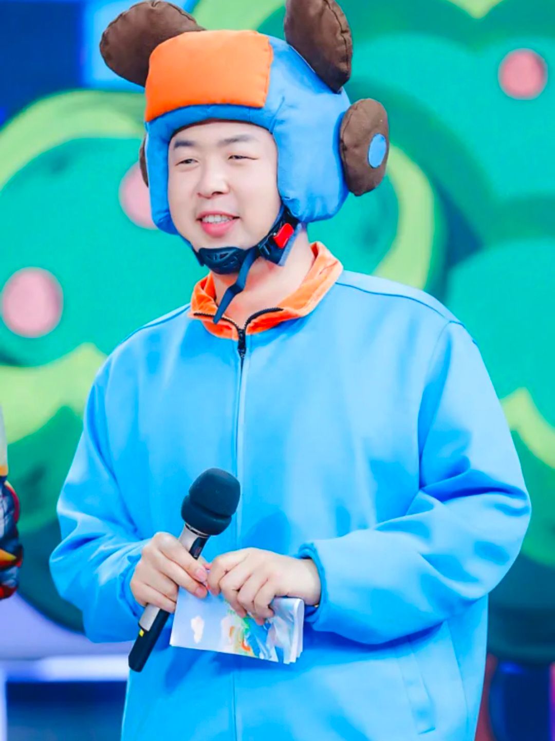 杜海涛变瘦后与路人合照曝光,杜海涛瘦到脱相