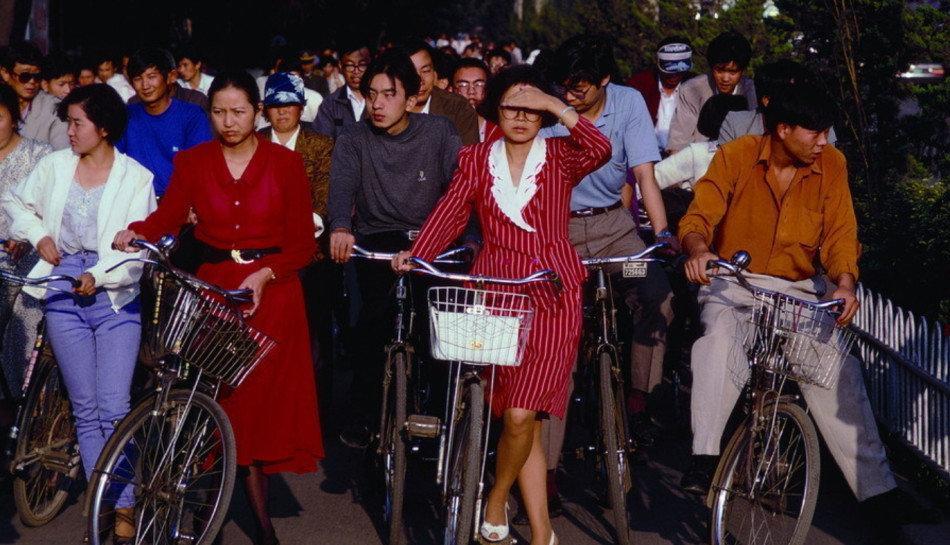 晚清小脚女子彩色老照片,晚清地主婆老照片