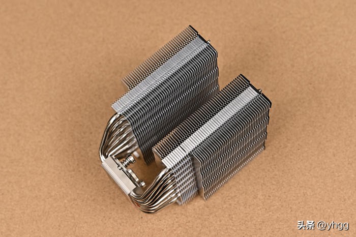 乔思伯松果d41mesh副屏版白色机箱,乔思伯d41标准版能后期加装副屏吗