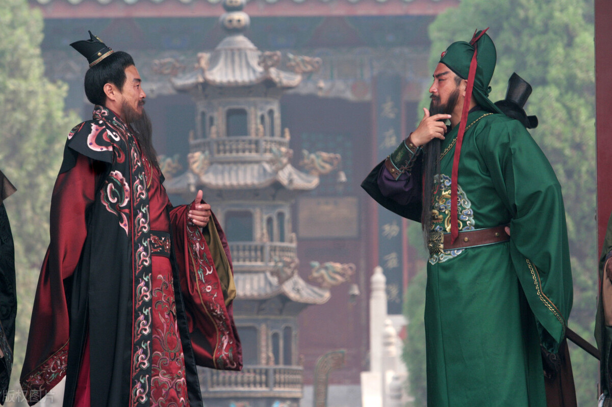 观三国烽烟读三国演义有感,观三国演义读后有感