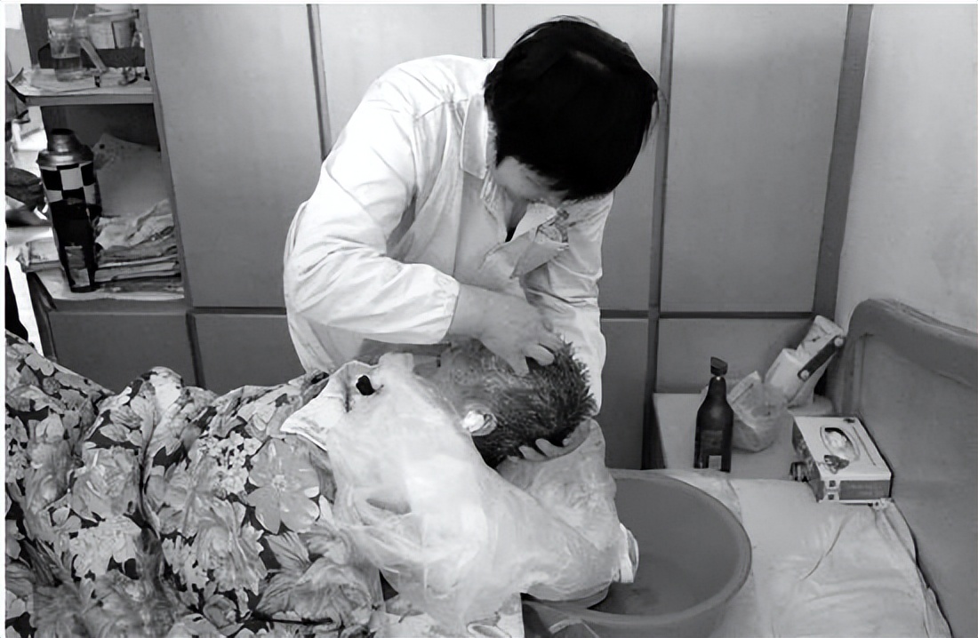 便携式智能洗浴机,便携式上门助浴智能洗浴机