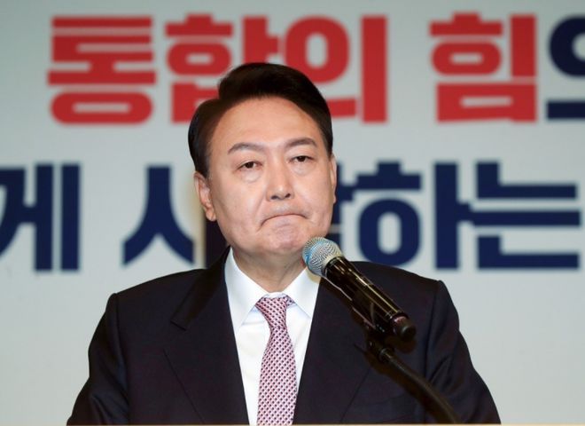 朝鲜发射火箭经过朝鲜的上空吗,朝鲜发射了三枚导弹最近新闻