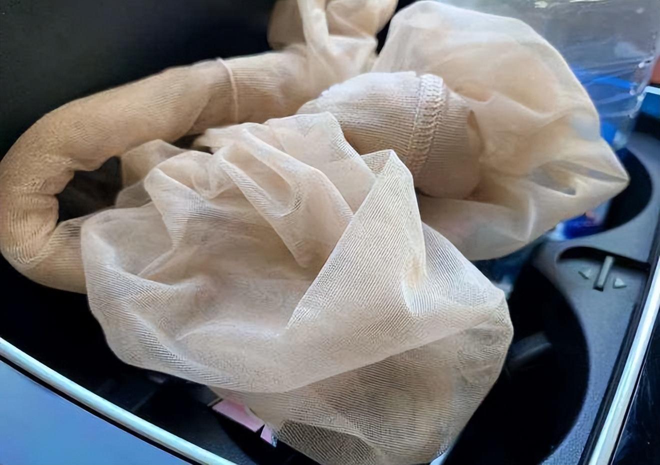 灰色交易盛行，揭秘咸鱼背后不法原味“*袜丝**圣水”国家该如何整治