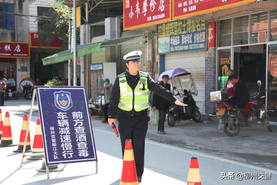 当一个交警要什么条件,当一名交警的条件