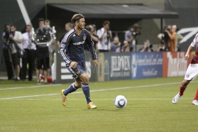 梅西争夺战以拼西西模式落幕！五大联赛一片寂静，涉嫌关联交易！