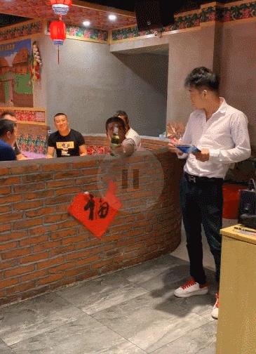 做服务员没口才,做服务员没有工作怎么办