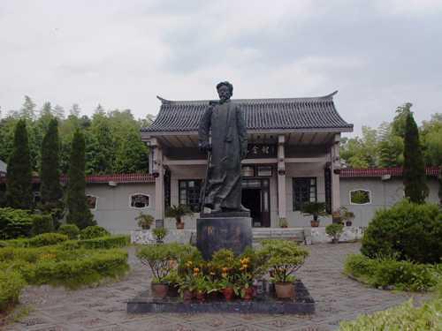 七子之歌闻一多澳门完整版,七子之歌是闻一多在哪一年创作的