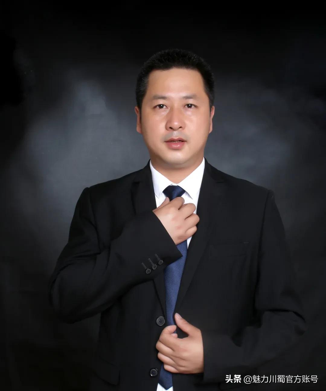 绵阳外国语学校李俊老师,绵阳外国语学校历史老师