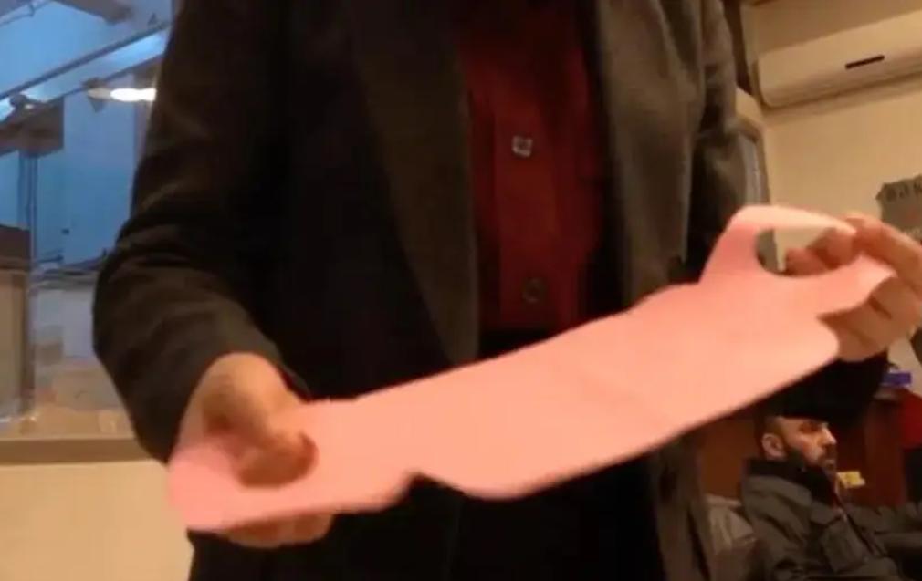 湛江小伙卖口罩赚了五千多万,男子卖口罩2天赚200万