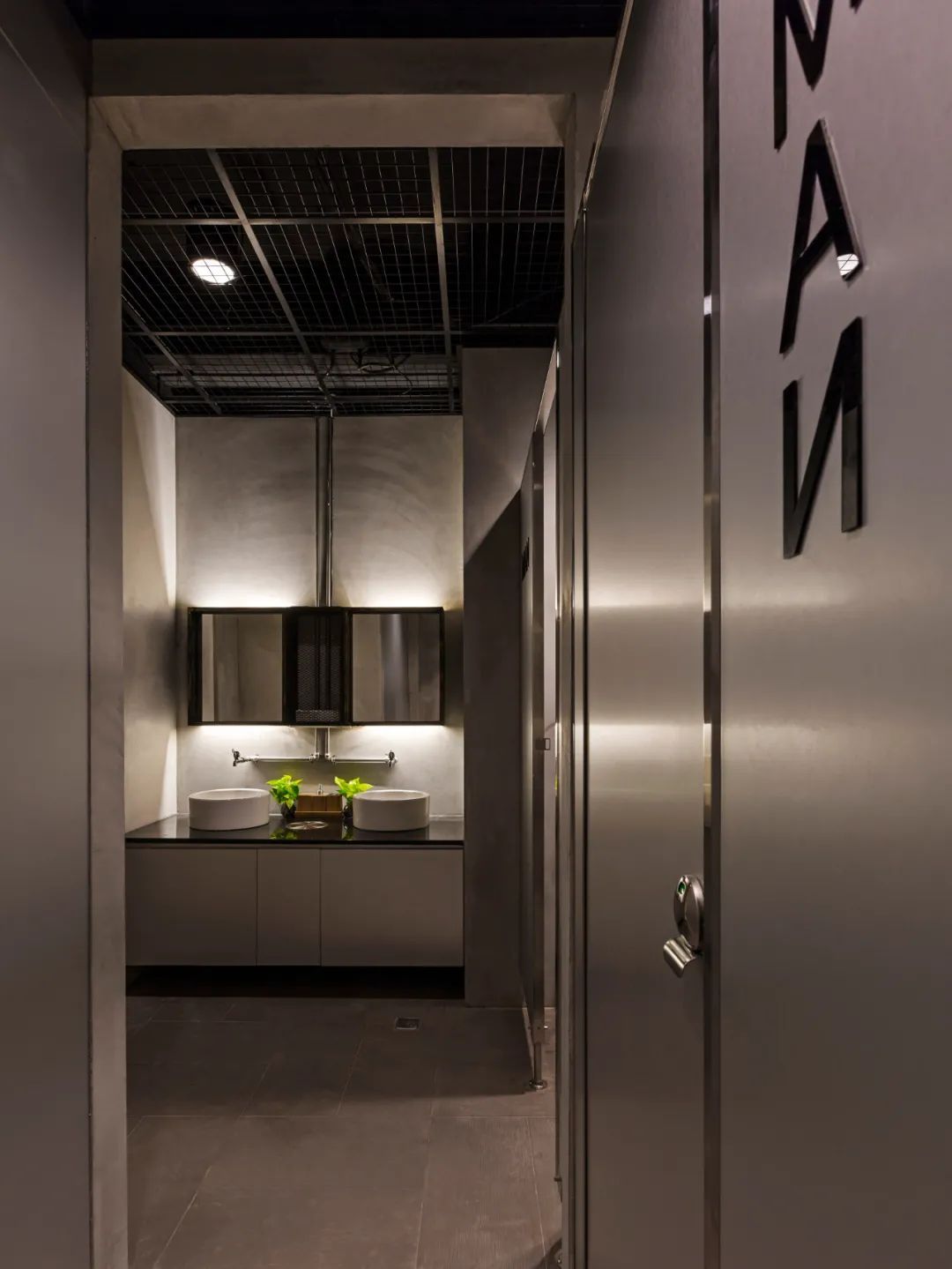 设计师王迪设计作品：烤肉店｜嗜烧肉