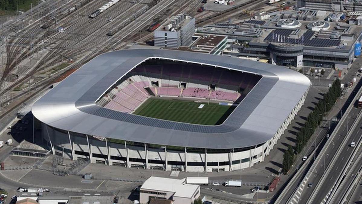 欧洲五大联赛专业足球场,欧洲杯十大球场巡礼