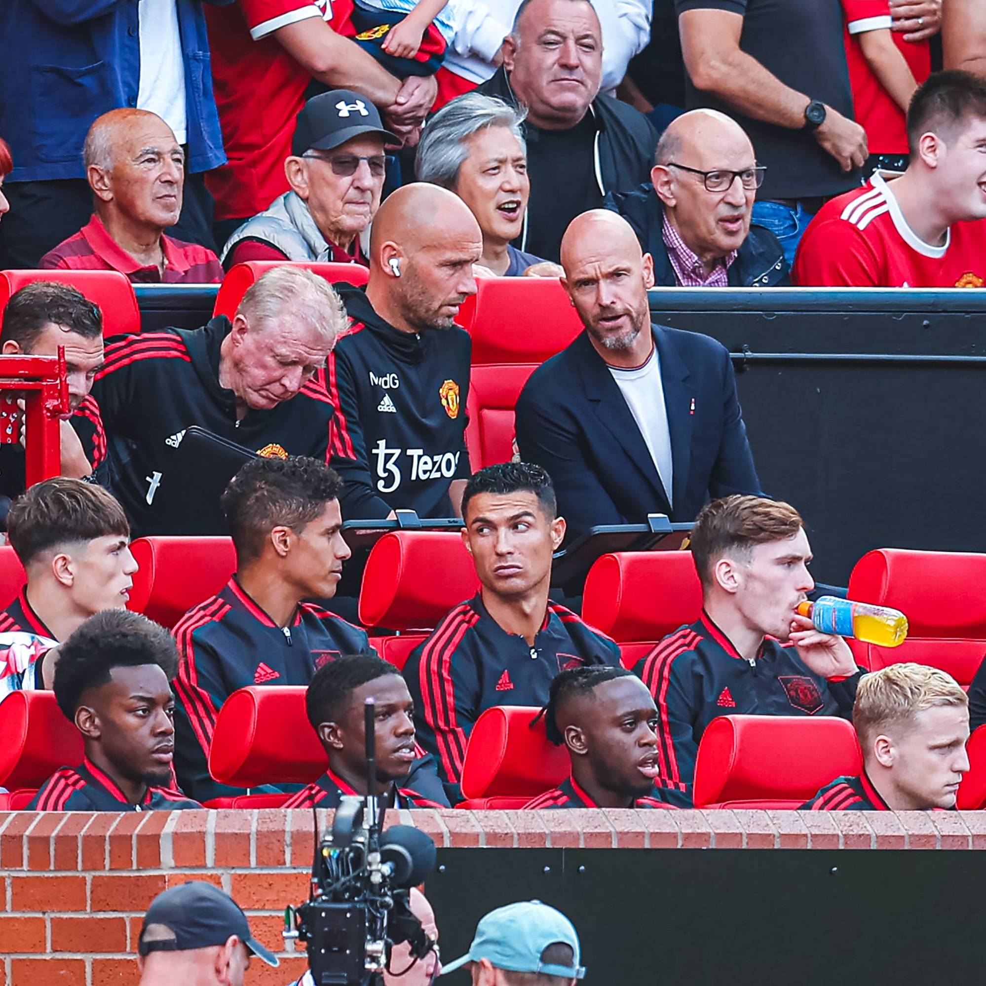 滕哈格回应下课呼声外界不懂球,滕哈格为什么那么厉害