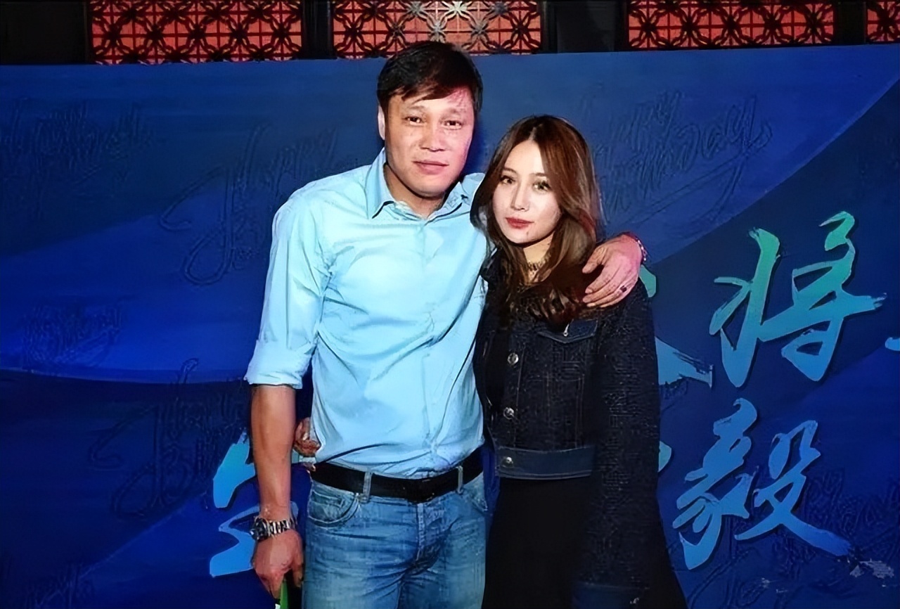 范志毅女儿吐槽后妈完整版,范志毅女儿和后妈参加节目视频