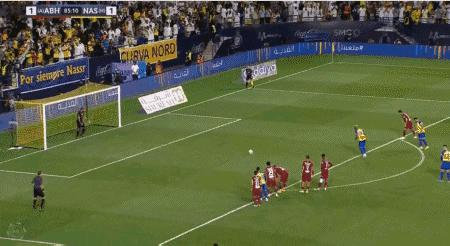 盘点c罗单场任意球梅开二度,c罗最不可思议的五次进球