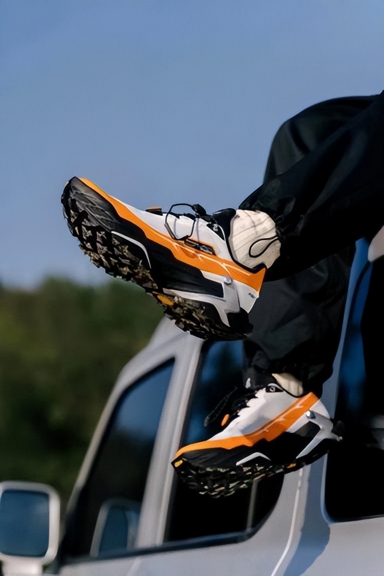 凯乐石“以车做鞋”引领新潮流，突破不止尽显“中国硬壳”精神