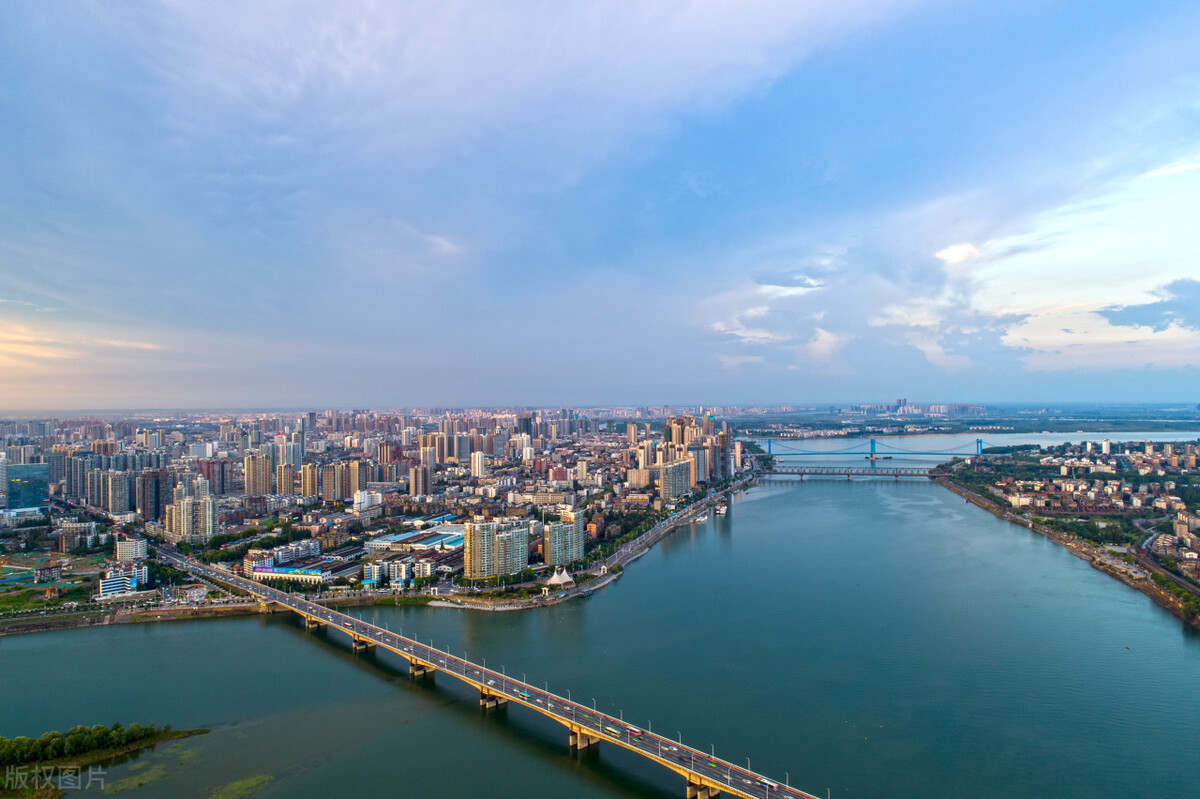 湖北文理学院非全日制,湖北文理学院是不是公办的