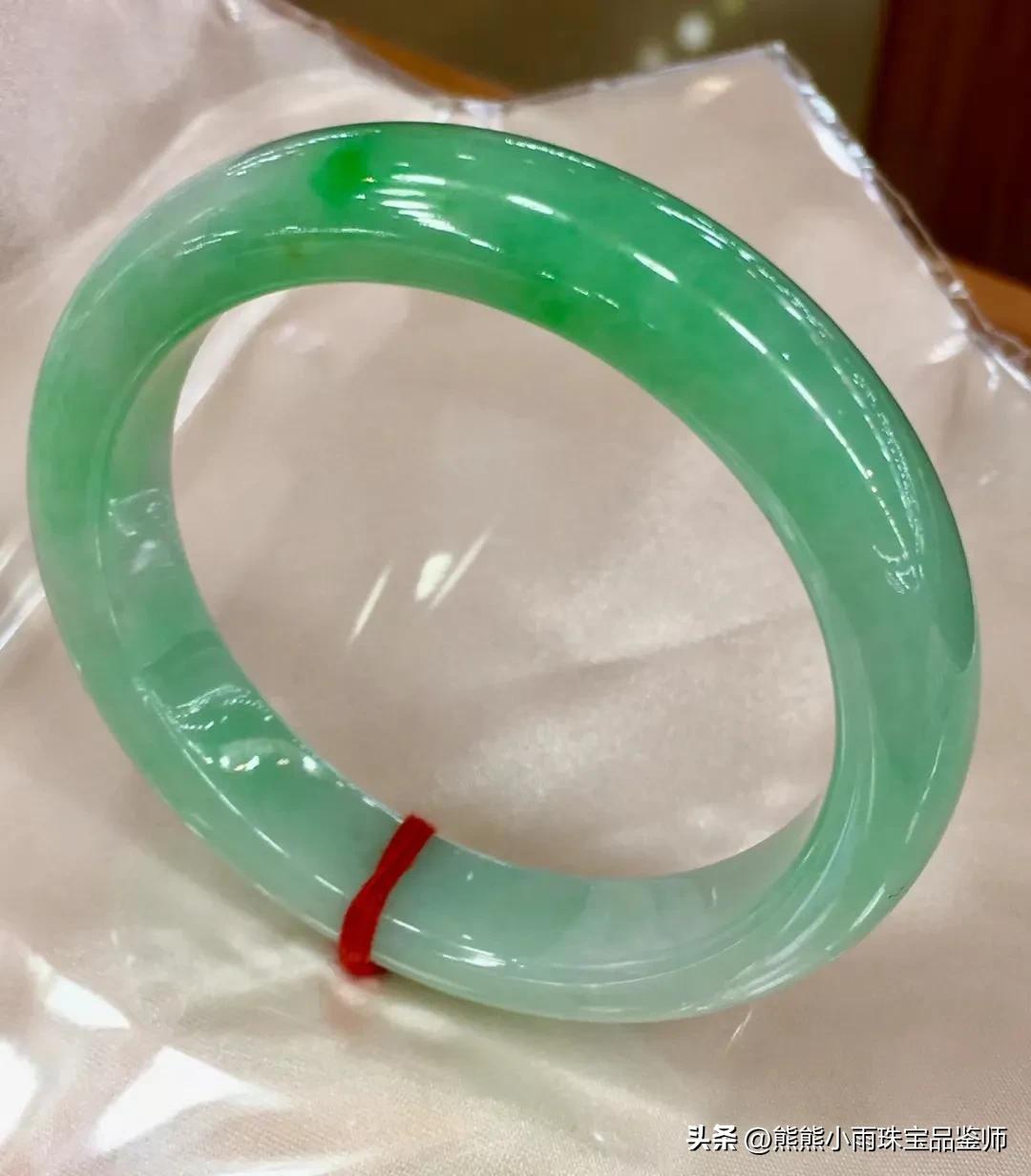 缅甸玉和云南翡翠有什么区别,为什么缅甸翡翠玉那么便宜