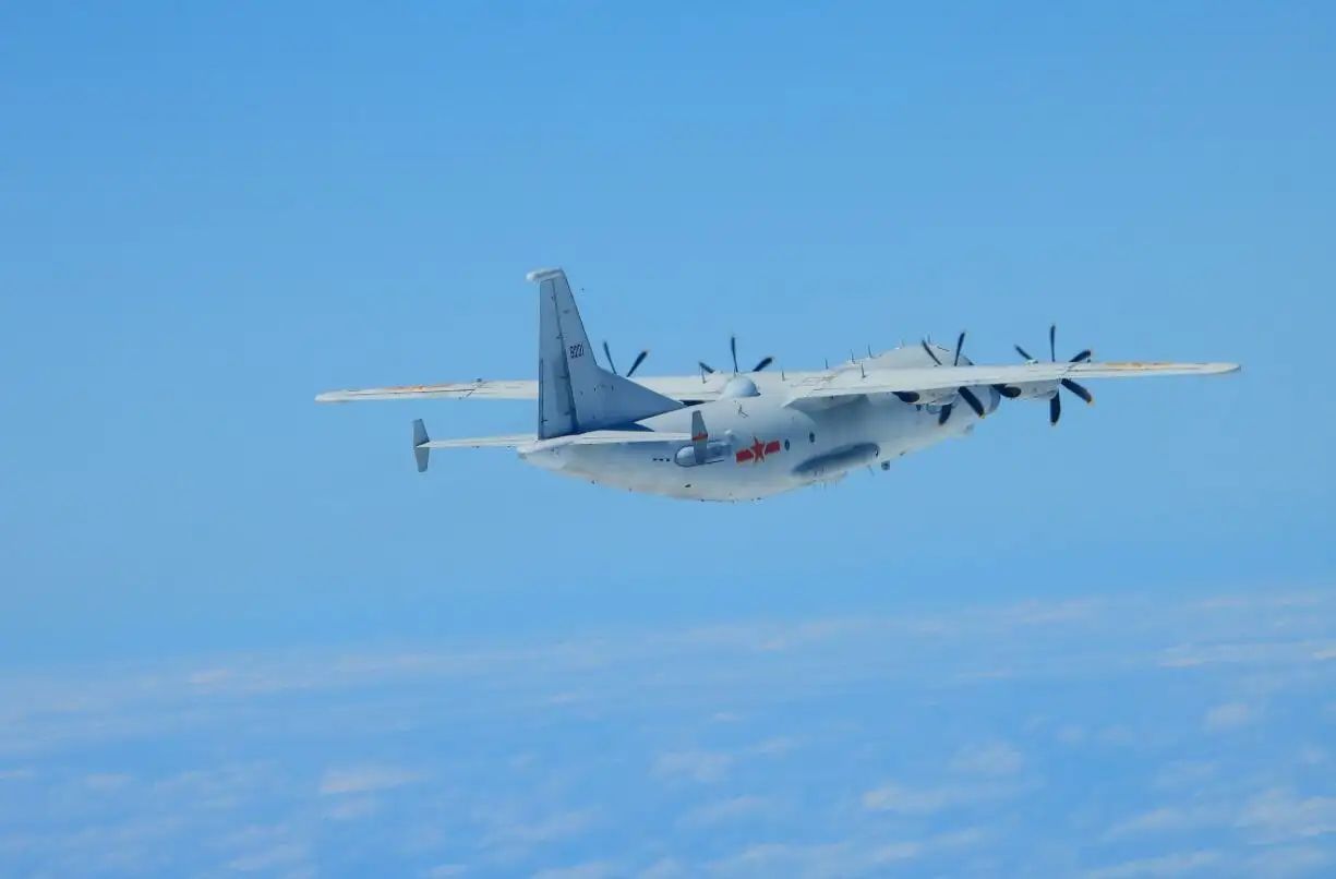 台军宣称解放军运8坠毁南海,专家:明明是你的幻影2000坠海