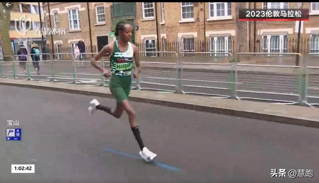 基普图姆和哈桑,基普图姆首马破纪录全世界的反应