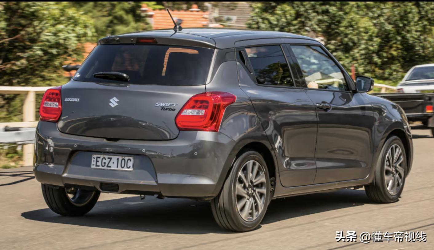 新车|“雨燕”接班人，可选1.4T轻混动力，曝全新铃木速翼特谍照