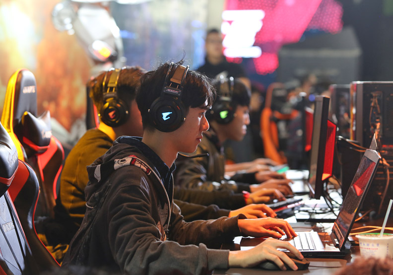 挖断国防光缆的赔偿标准,挖断国防光缆赔偿多少钱