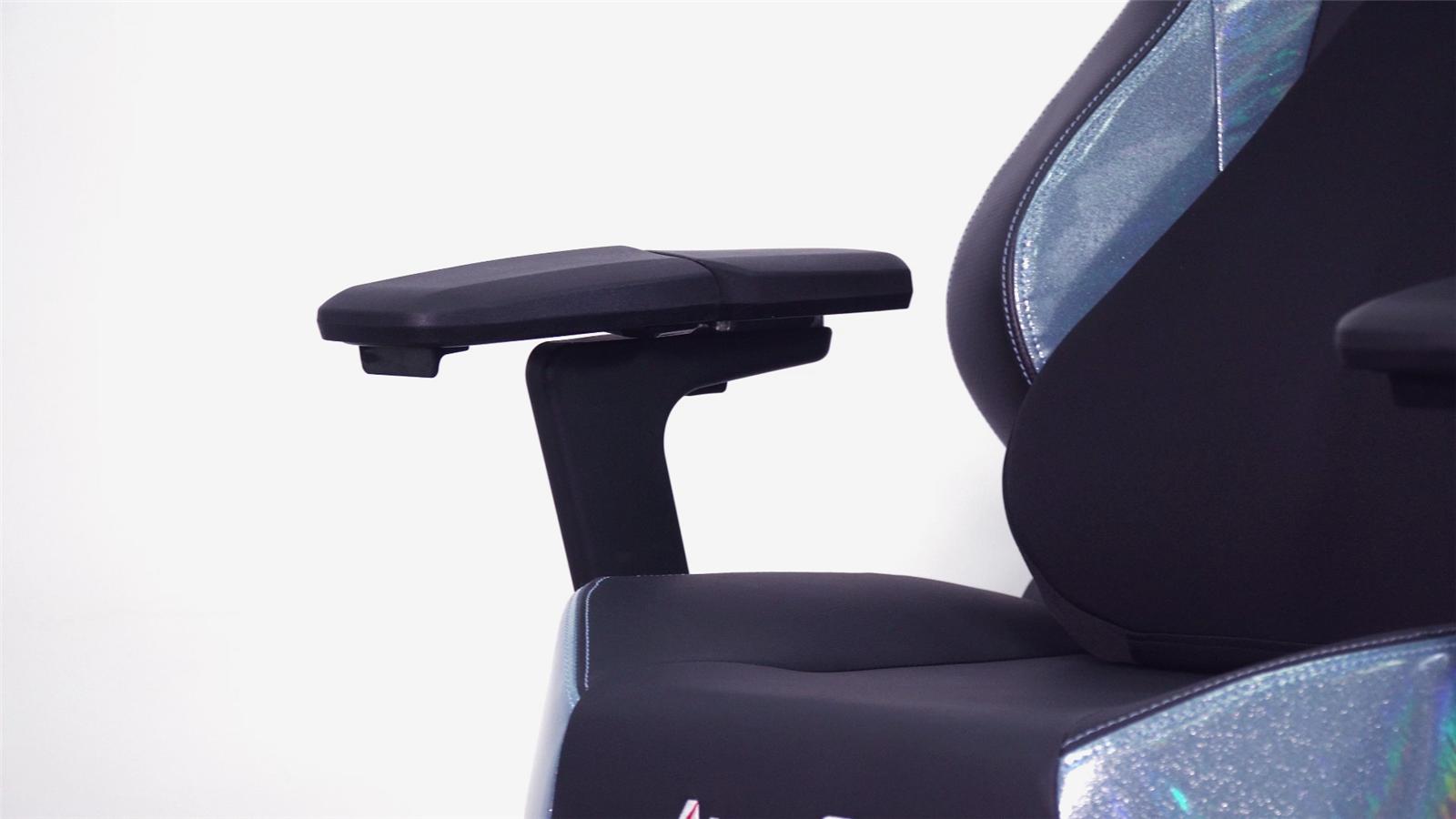 傲风机械大师pro电竞椅测评,多功能协助智能机械臂