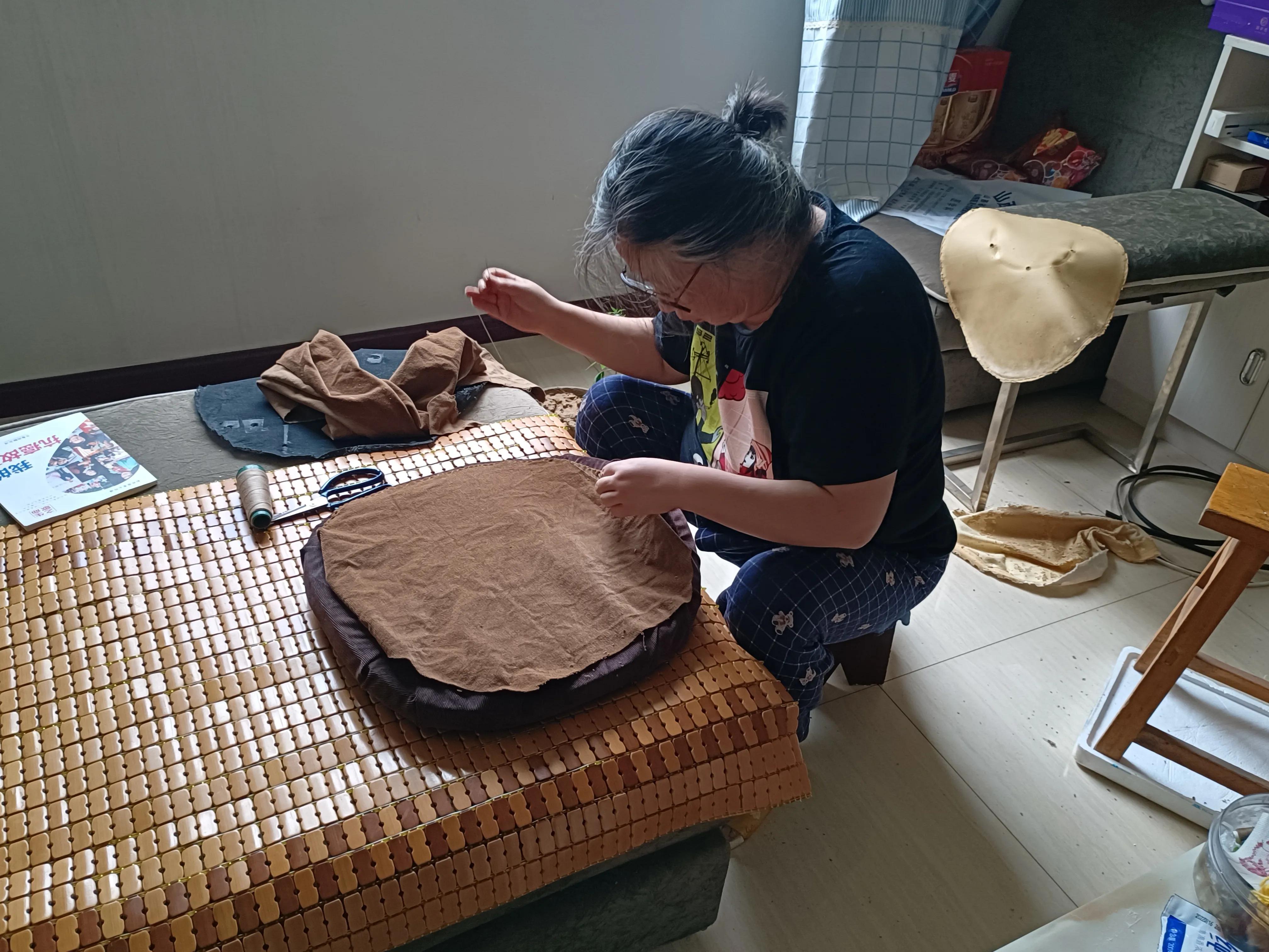 旧转椅改造翻新,办公转椅靠背调节维修