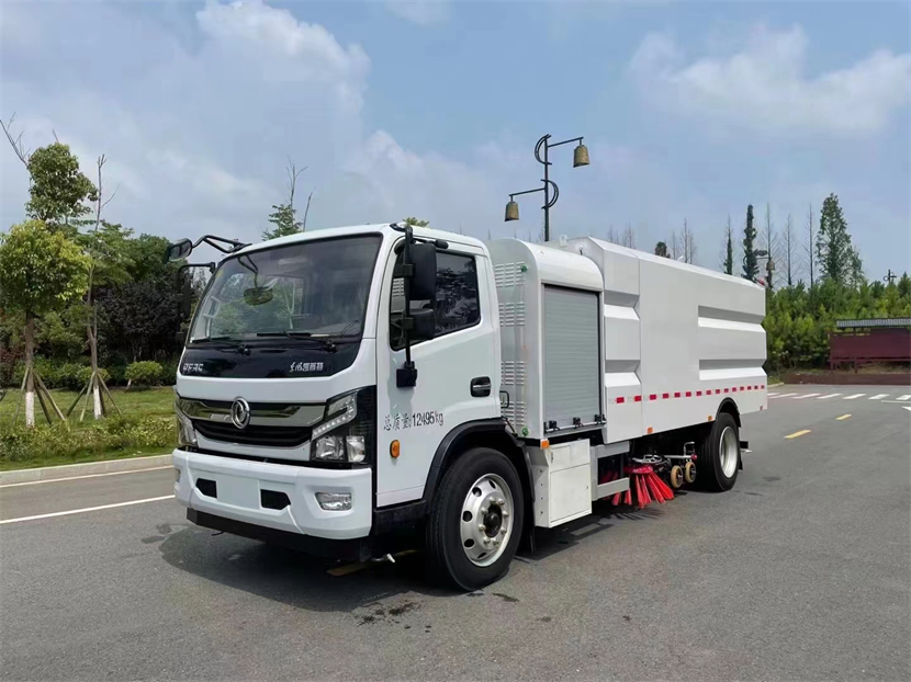 道路清扫机哪里卖,道路清扫车找哪个厂家