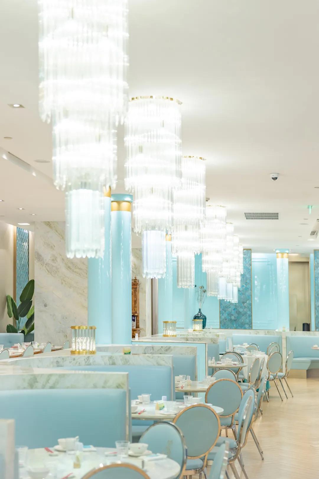 上海tiffany蓝打卡,上海tiffany蓝玫瑰