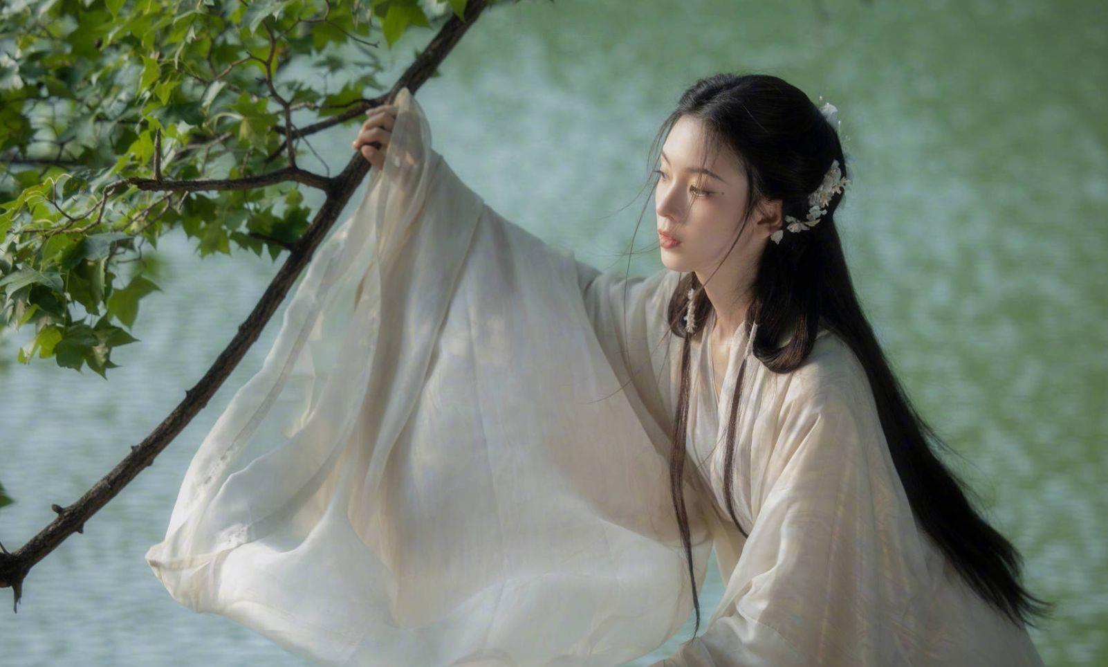 绝美陈瑶,陈瑶冷艳古装