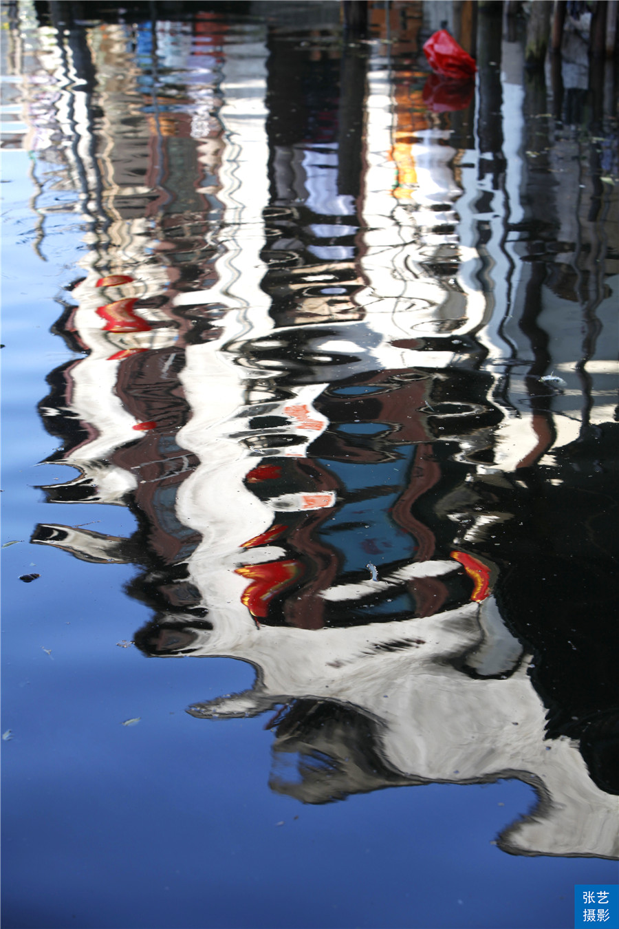 拥有中国第一水乡美誉的江南小镇,被誉为江南第一古镇