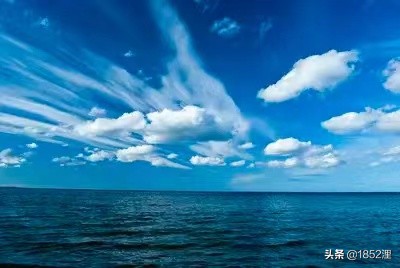 坐地赤道印尼，一瓶啤酒吹着海风就着鱿鱼，原来跑船也挺幸福的