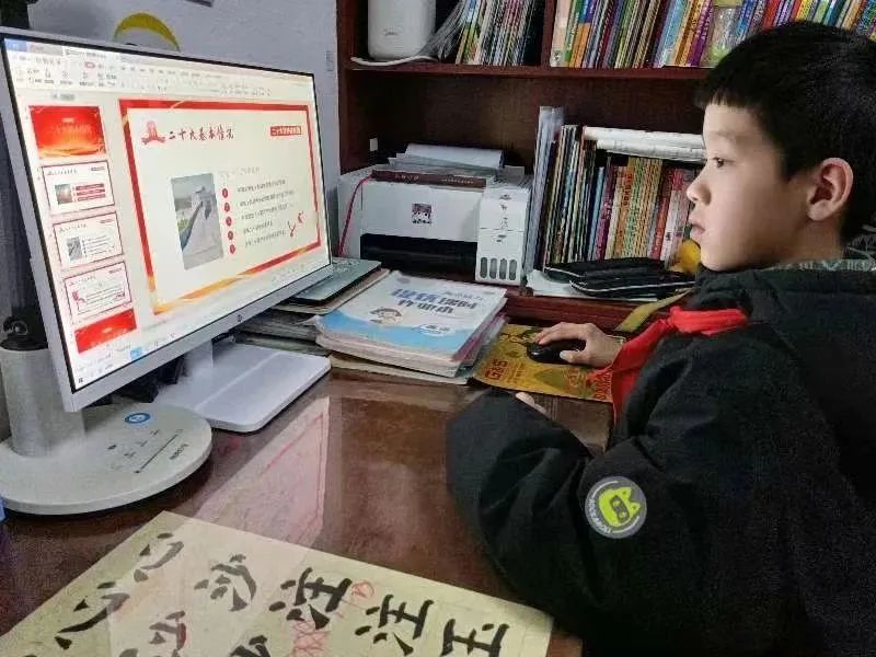 屯村实验小学开展“学习二十大，争做好队员”主题教育活动